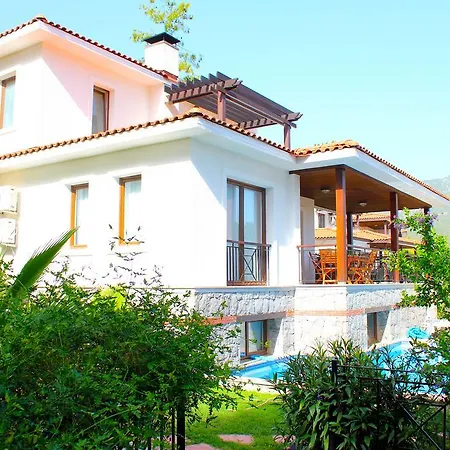 Silverhill 2 With Private Pool Вилла