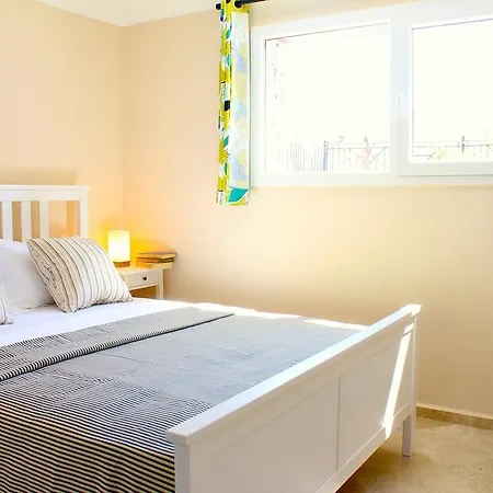 Silverhill 2 With Private Pool فيلة