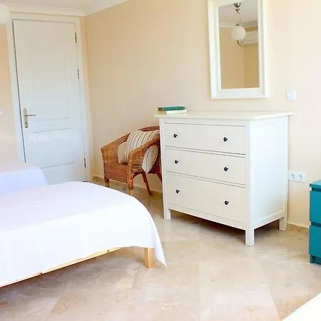 فيلة Silverhill 2 With Private Pool غوجيك