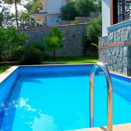 فيلة Silverhill 2 With Private Pool *